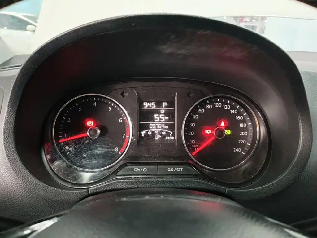Volkswagen Polo — миниатюра 12
