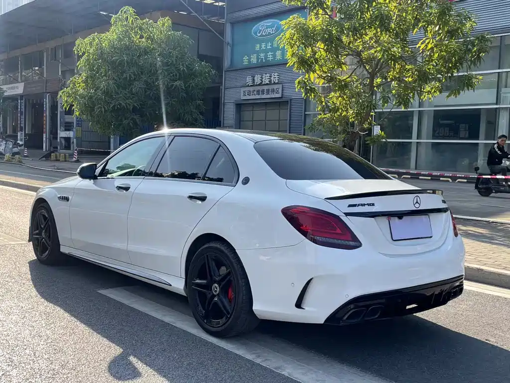 MERCEDES-BENZ C CLASS