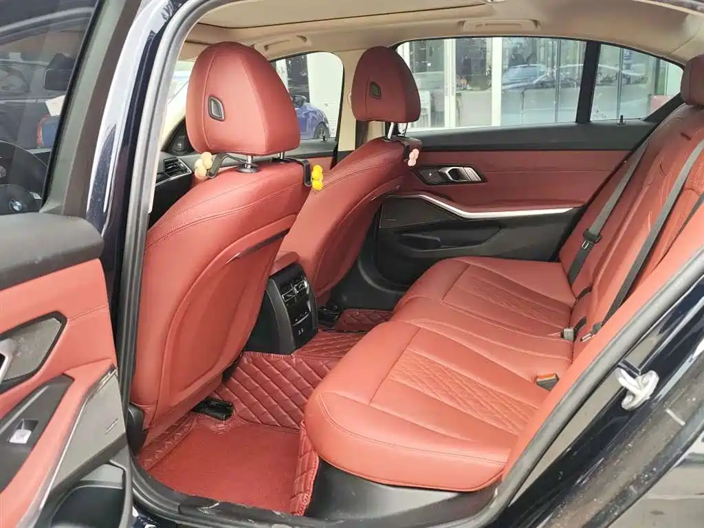 BMW 3 Series — миниатюра 6