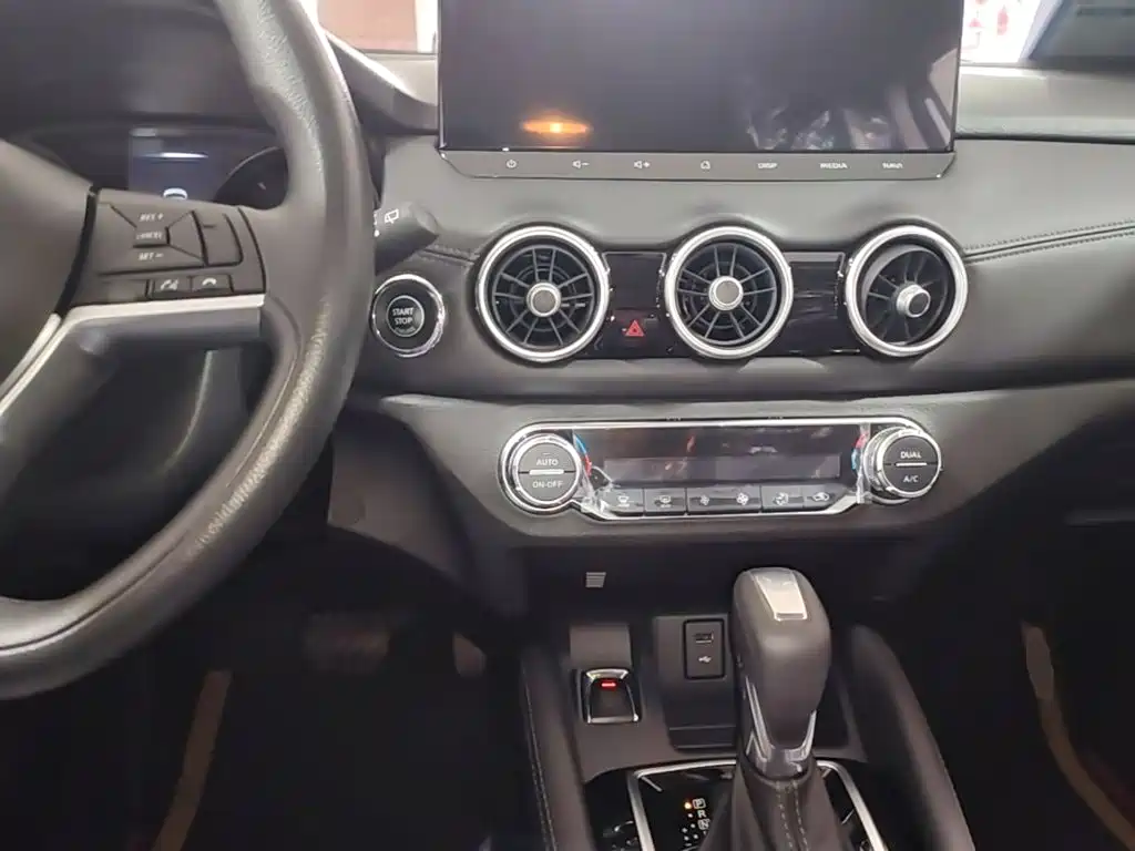 Nissan Qashqai — миниатюра 10