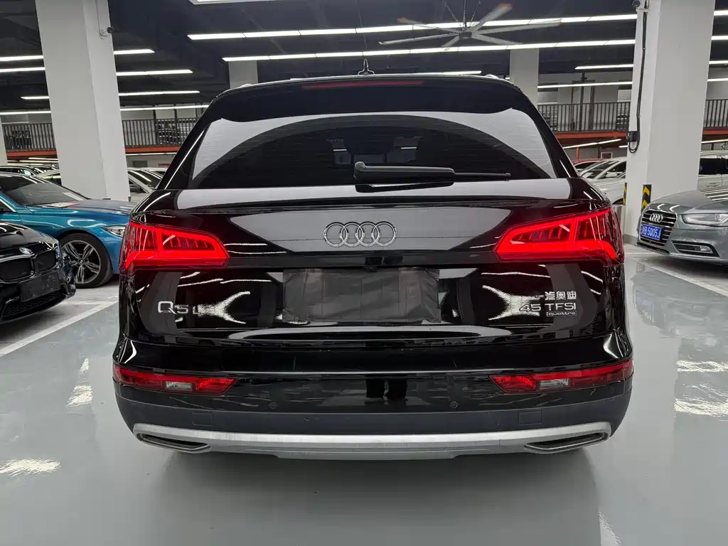 Audi Q5L — миниатюра 24