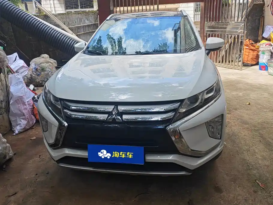 Mitsubishi Eclipse Cross — миниатюра 2