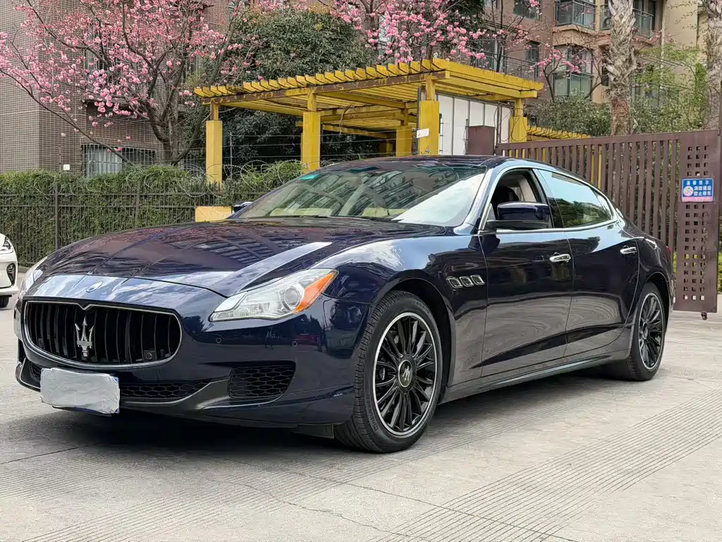 Maserati Quattroporte 3.0T Standard Type, фото 3