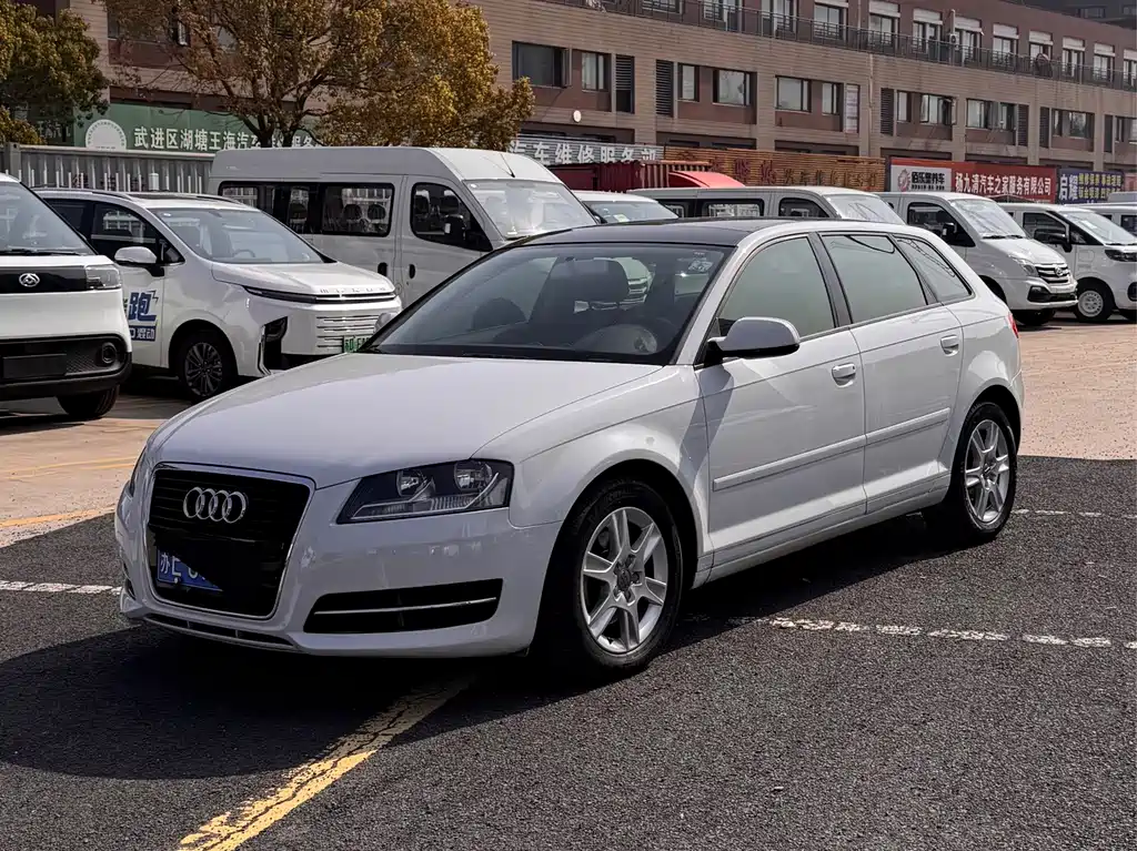 Audi A3 (Import)