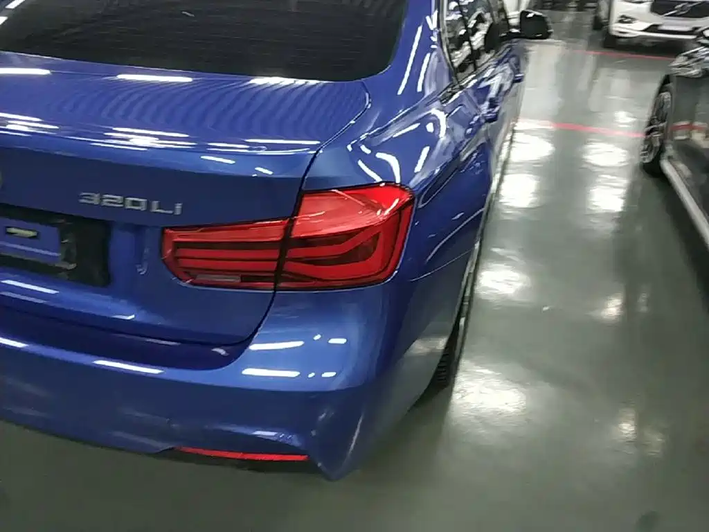 BMW 3 Series — миниатюра 8