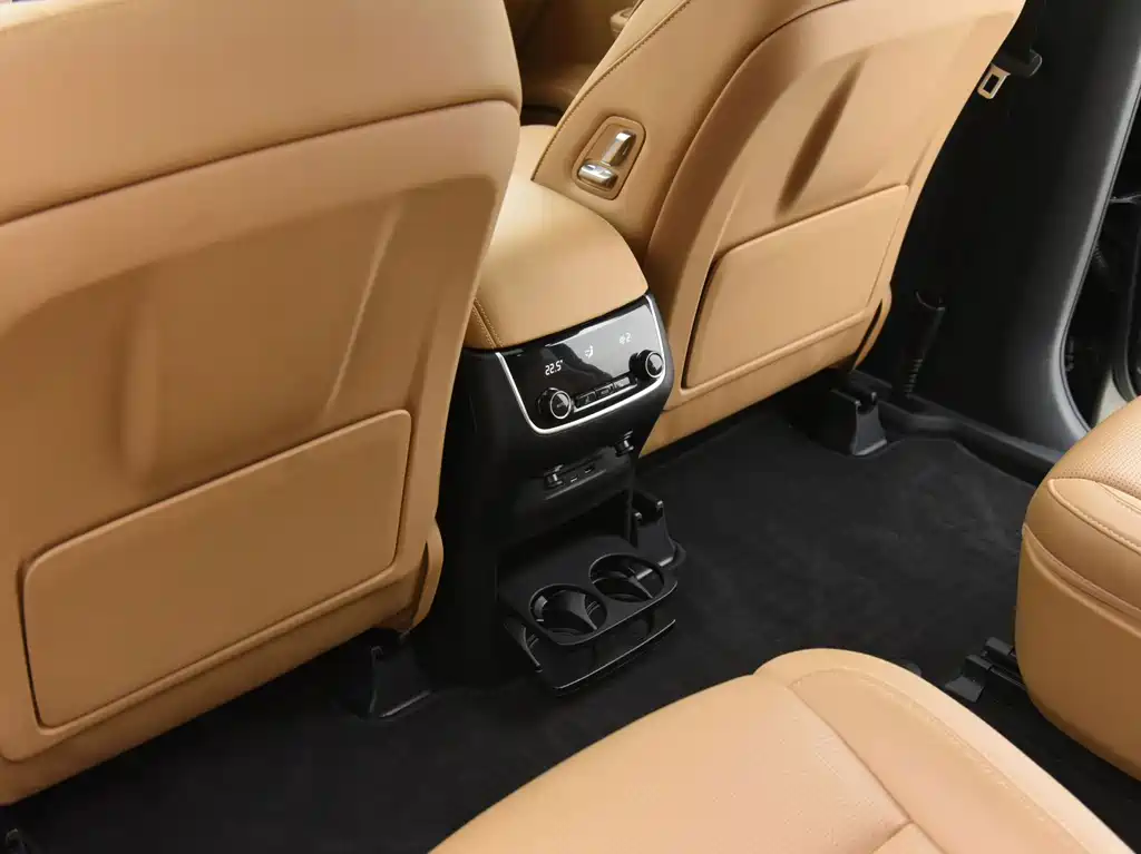 Li Auto Li ONE — миниатюра 16