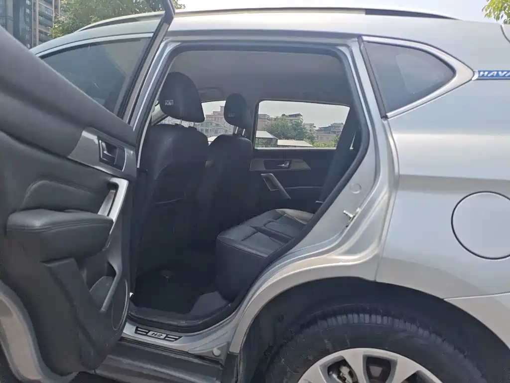 Haval H2s — миниатюра 5