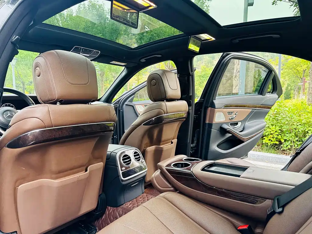 Mercedes-Benz S-Class — миниатюра 10