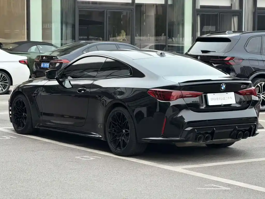BMW M4 — миниатюра 9