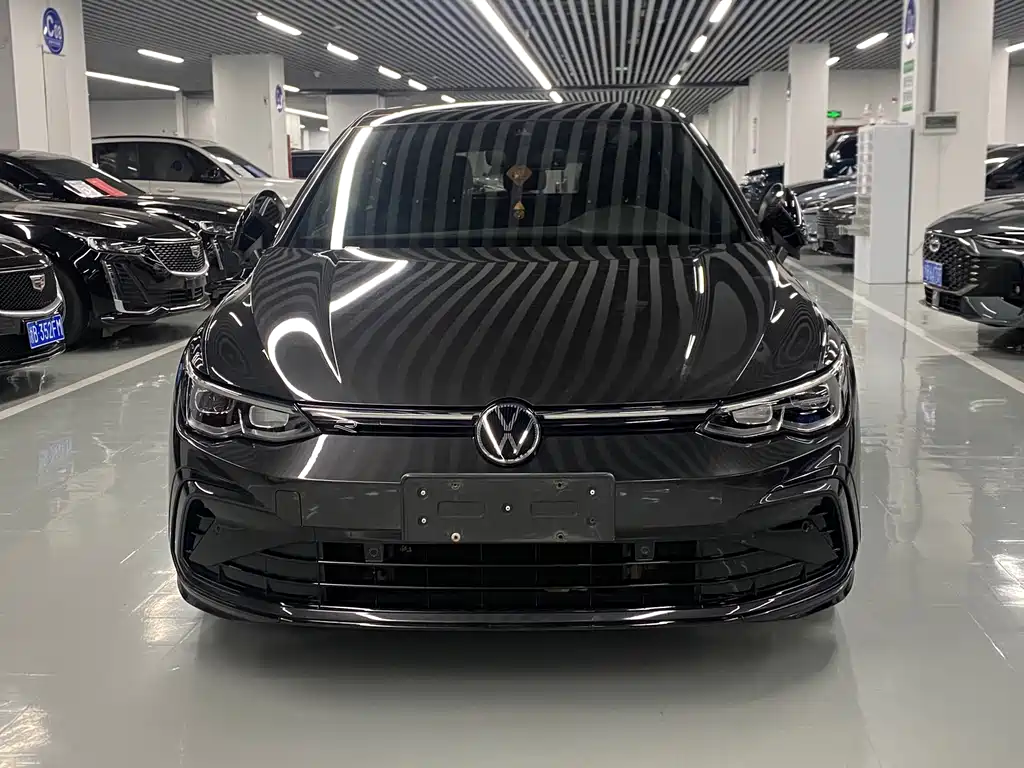 Volkswagen Golf — миниатюра 2