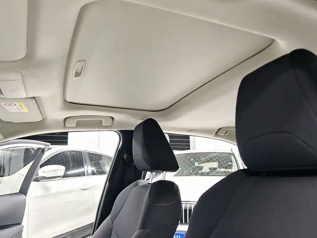 Toyota Corolla — миниатюра 15