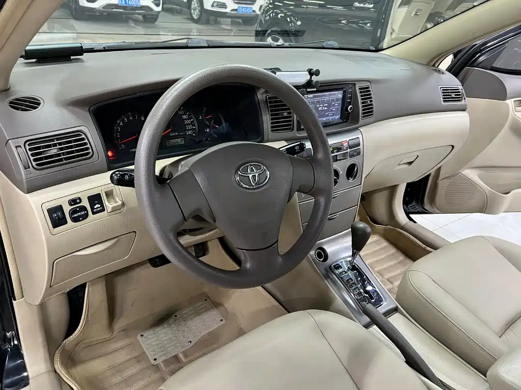 Toyota Corolla — миниатюра 8