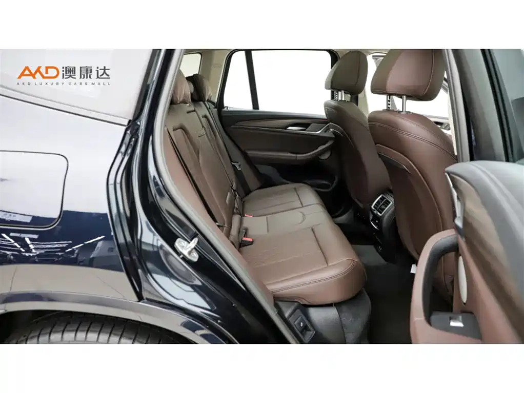 BMW X3 — миниатюра 8