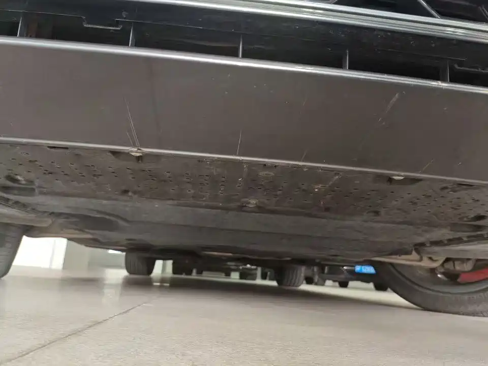 Audi A4L — миниатюра 8