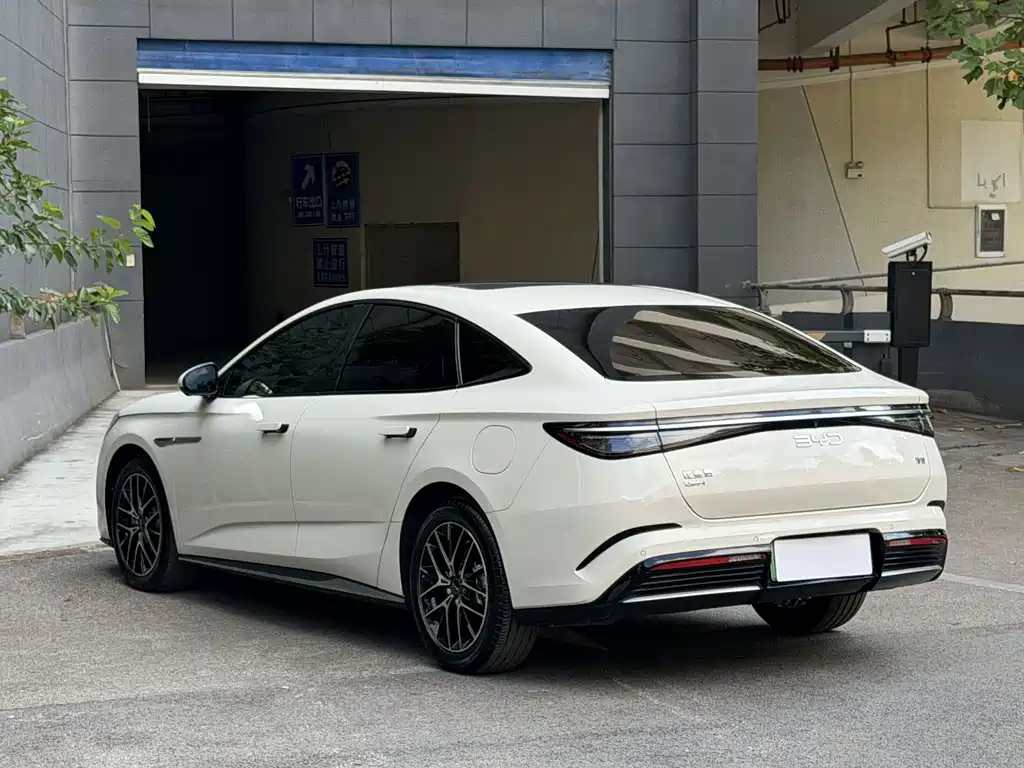 BYD Seal — миниатюра 9