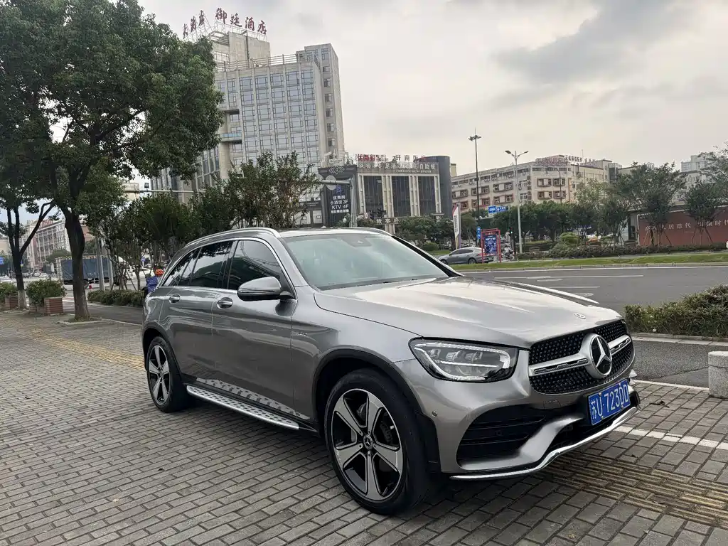 Mercedes-Benz GLC — миниатюра 3