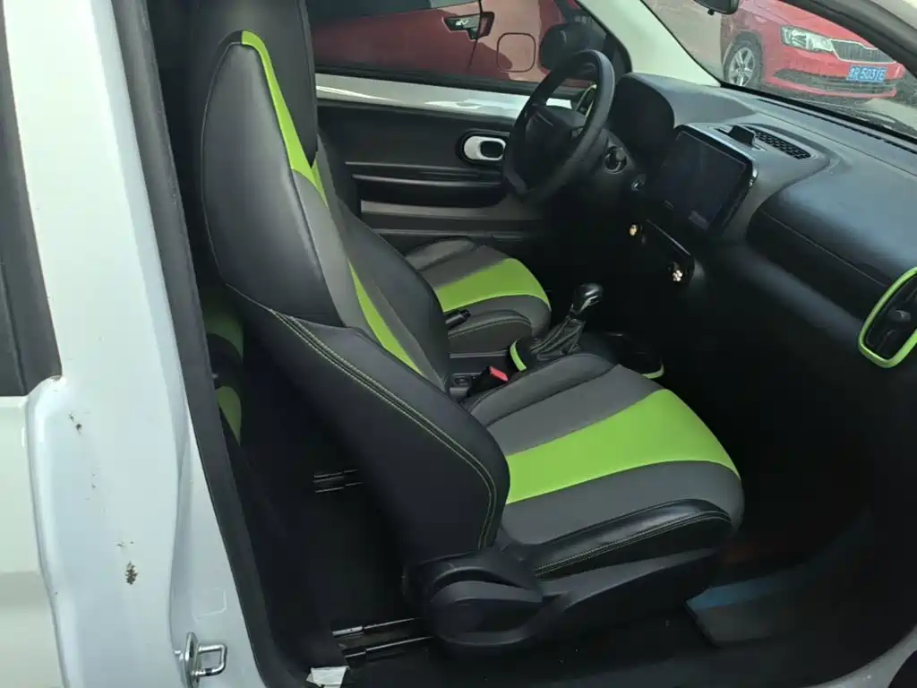 Roewe Clever — миниатюра 25