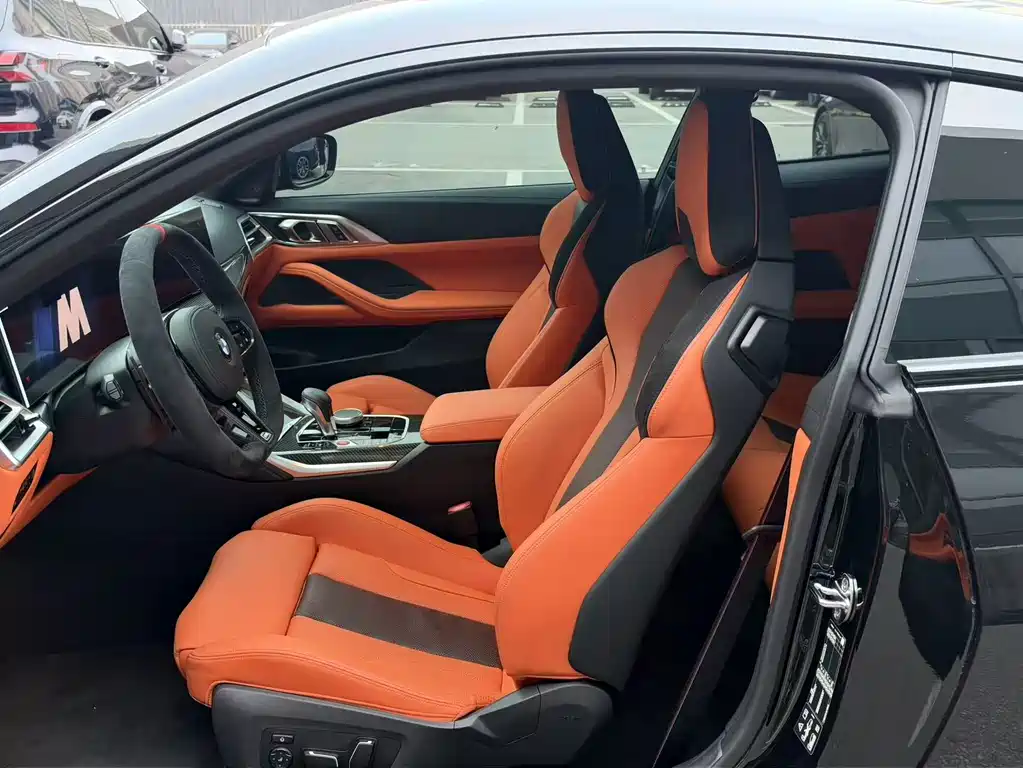 BMW M4 — миниатюра 7