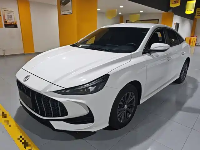 2025 MG MG5 / GT
