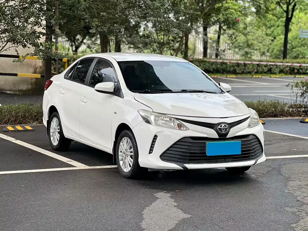 Toyota Vios — миниатюра 4