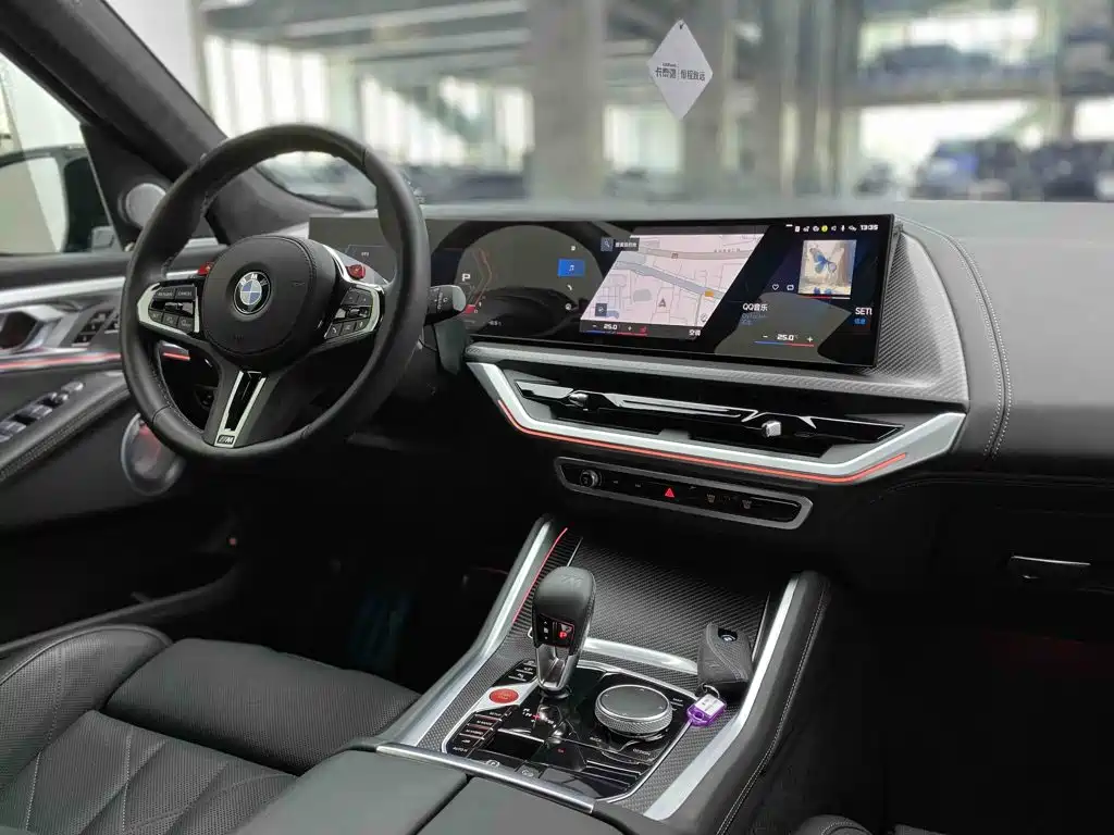 BMW XM — миниатюра 34