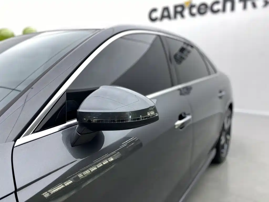 Audi A4L — миниатюра 14