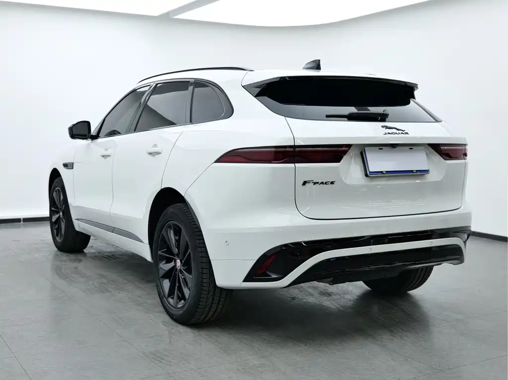 JAGUAR F PACE