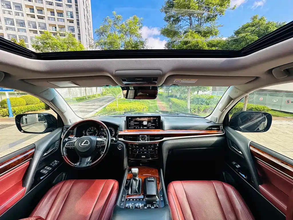 Lexus LX 2016 570 Luxury