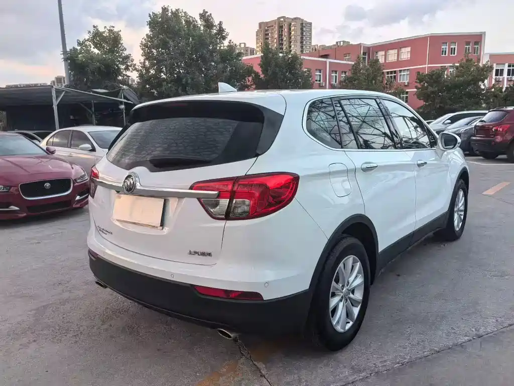 Buick Envision Plus — миниатюра 7