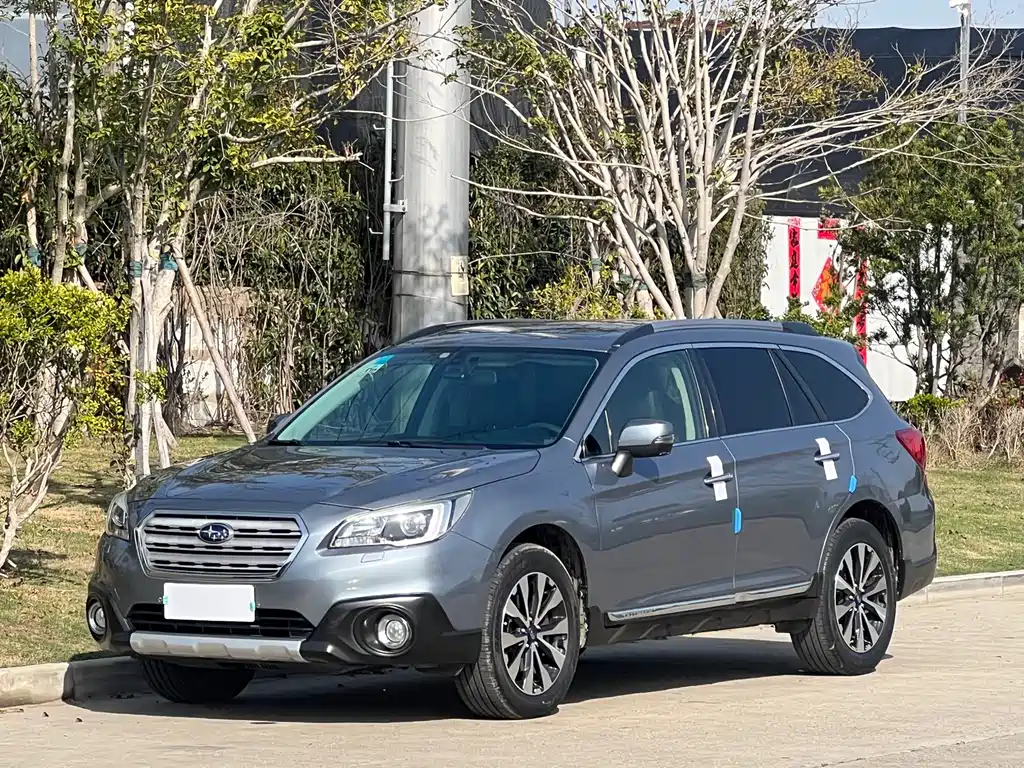 Subaru Outback 2015