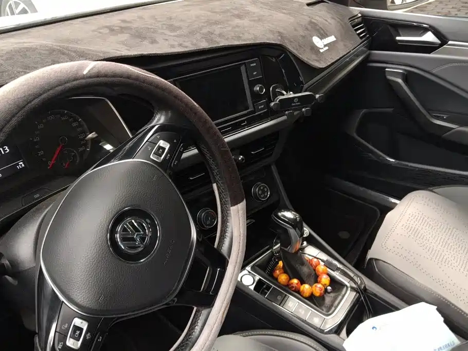 Volkswagen Sagitar — миниатюра 13
