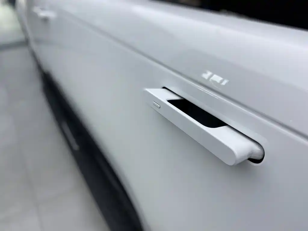 Land Rover Range Rover — миниатюра 37