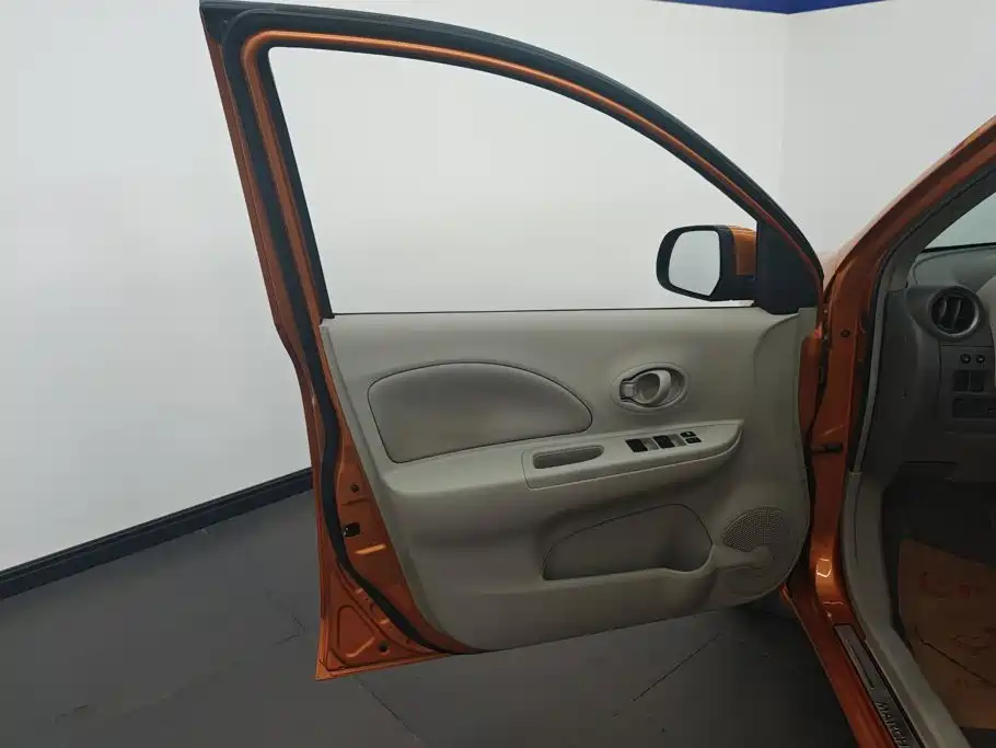 Nissan March — миниатюра 7