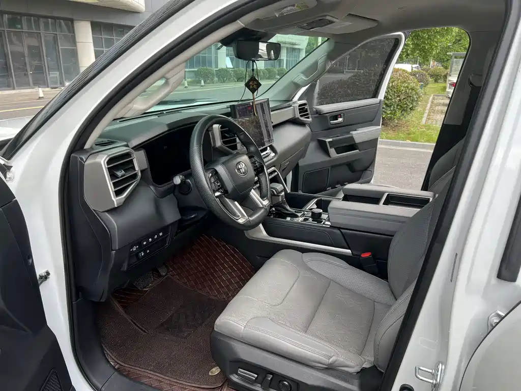 Toyota Tundra 2023 3.5T AT