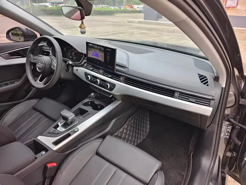 Audi A4L — миниатюра 18