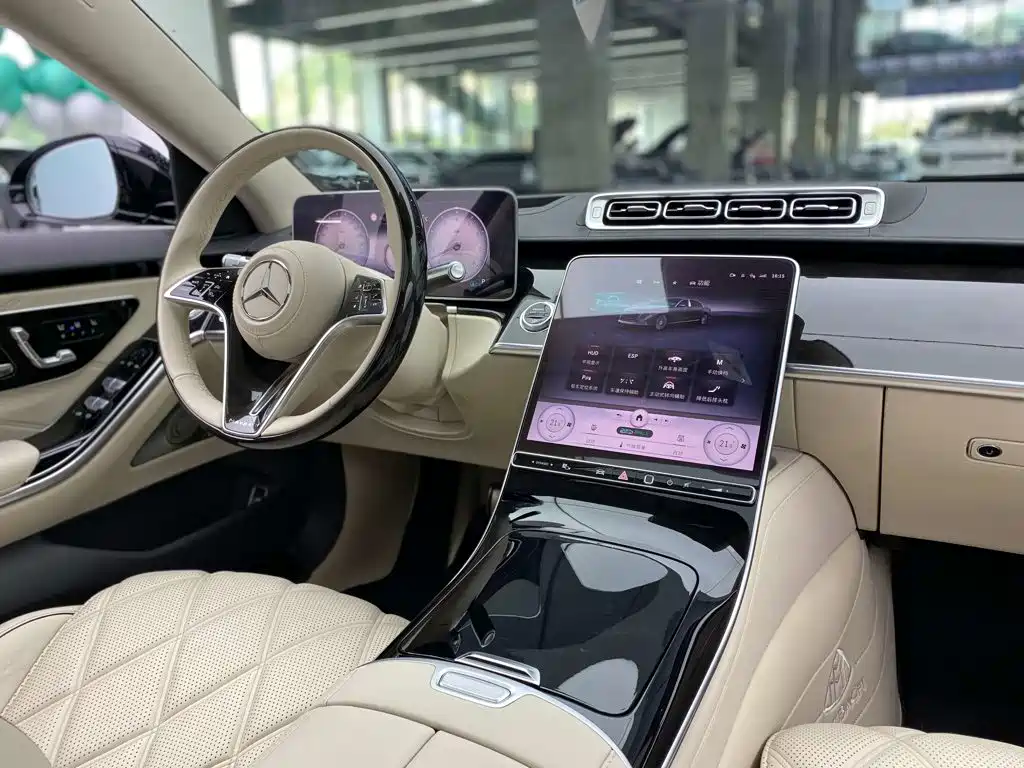 Mercedes-Benz S-Class — миниатюра 36