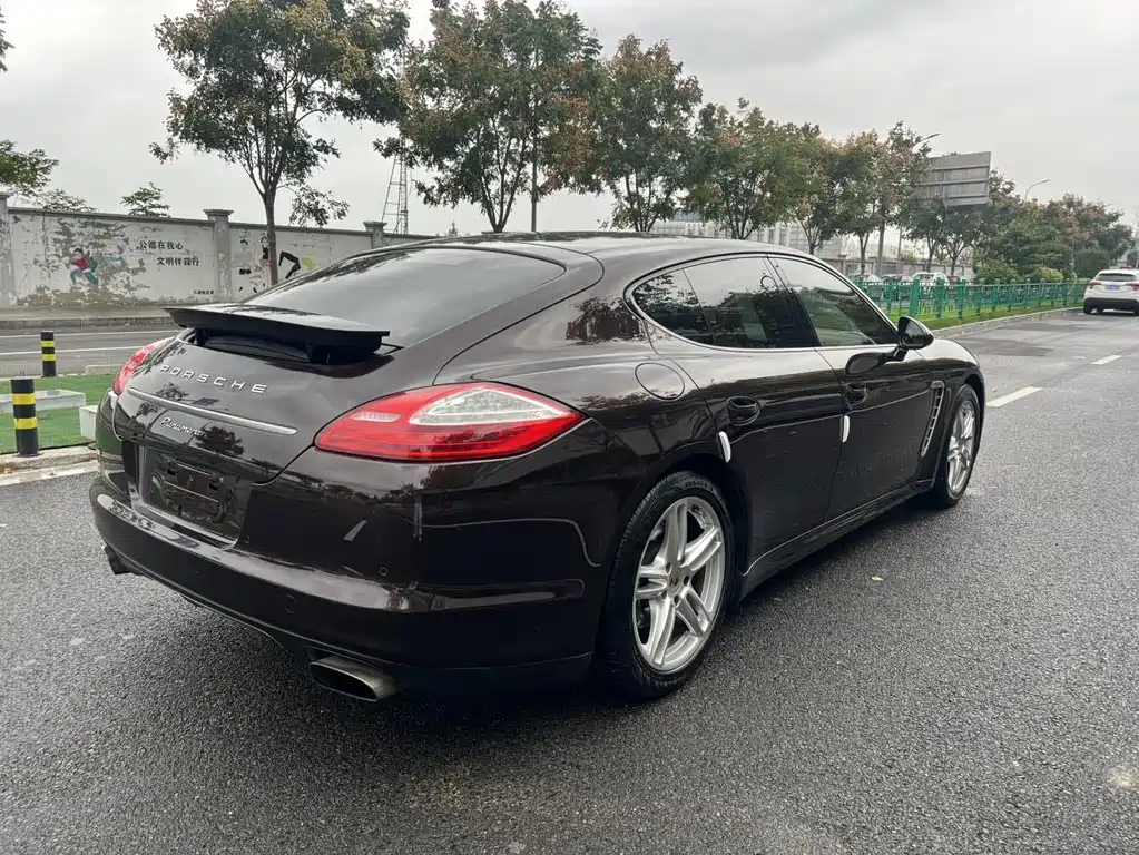 Porsche Panamera — миниатюра 15