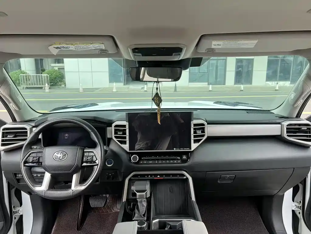 Toyota Tundra 2023 3.5T AT