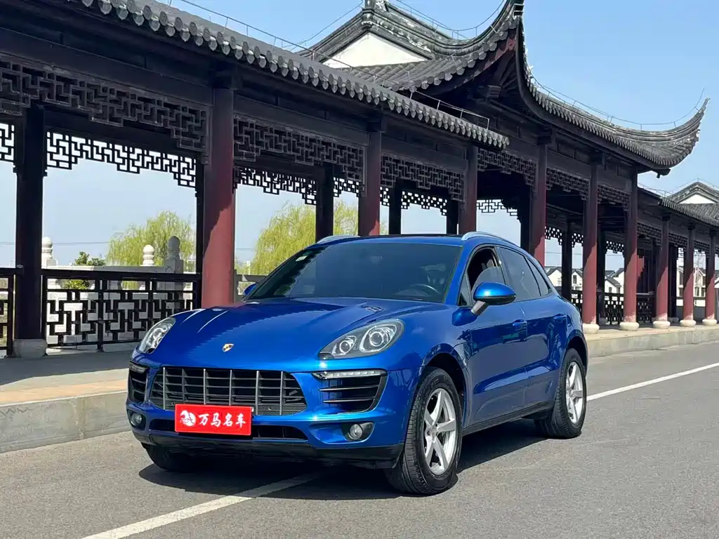 Porsche Macan 2015