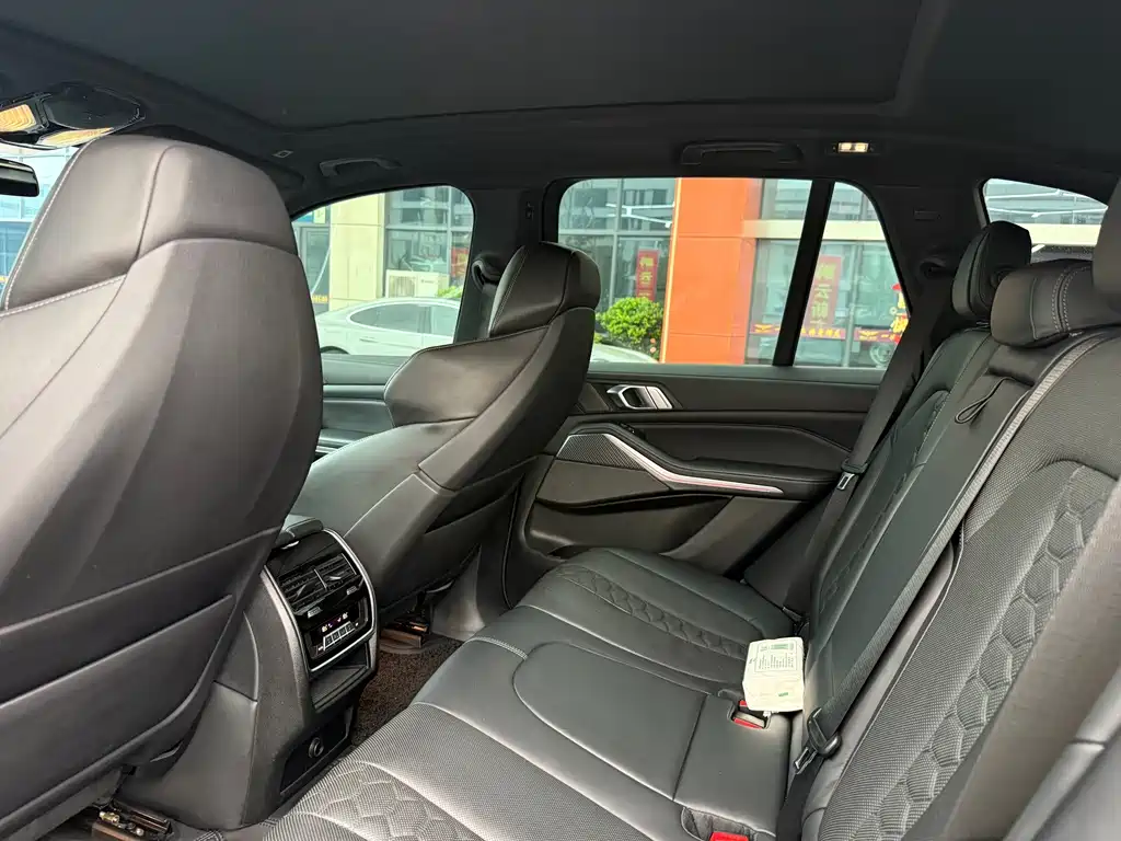 BMW X5 M — миниатюра 3