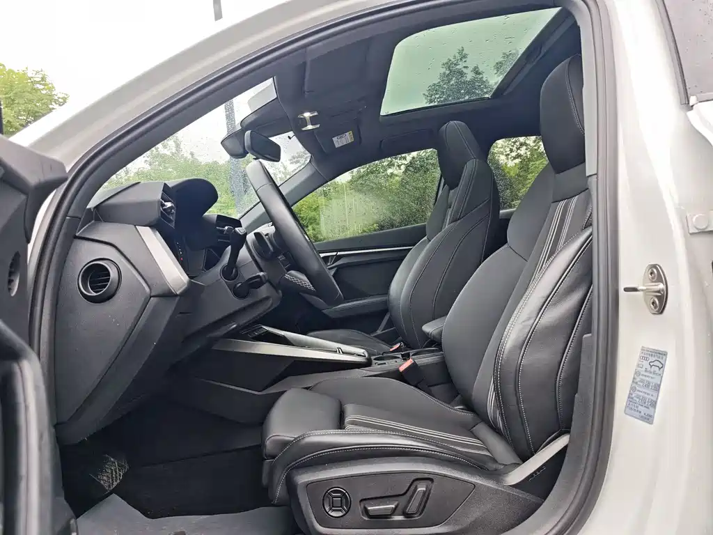 Audi A3 2023 Sportback 35 TFSI Fashion Sport