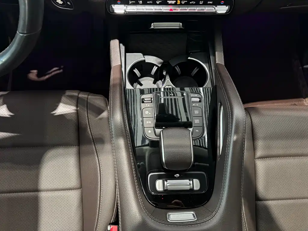 Mercedes-Benz GLE (Import) — миниатюра 14
