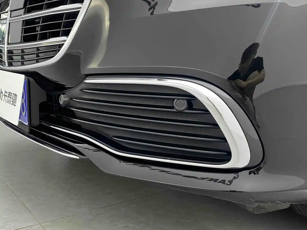 Mercedes-Benz S-Class — миниатюра 11
