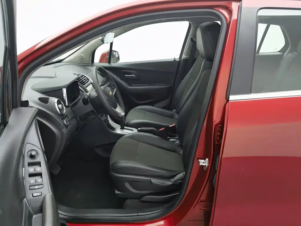 Chevrolet Trax — миниатюра 10