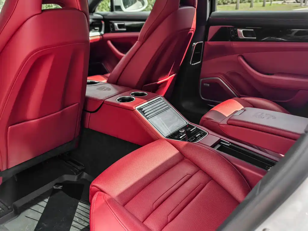 Porsche Panamera — миниатюра 15