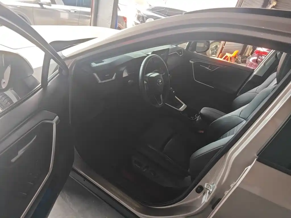 Toyota Wildlander — миниатюра 16