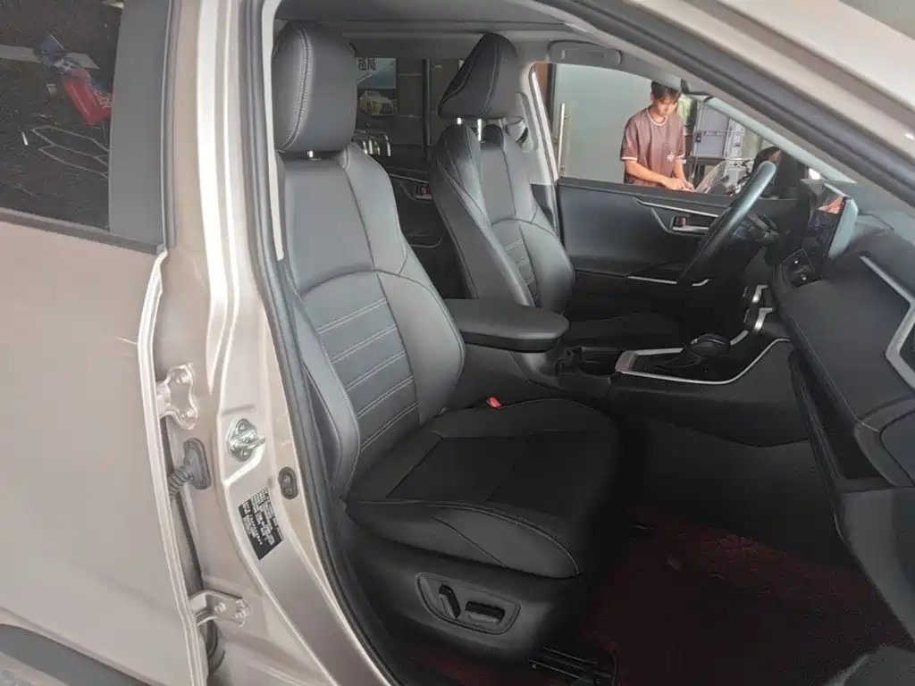Toyota Wildlander — миниатюра 25