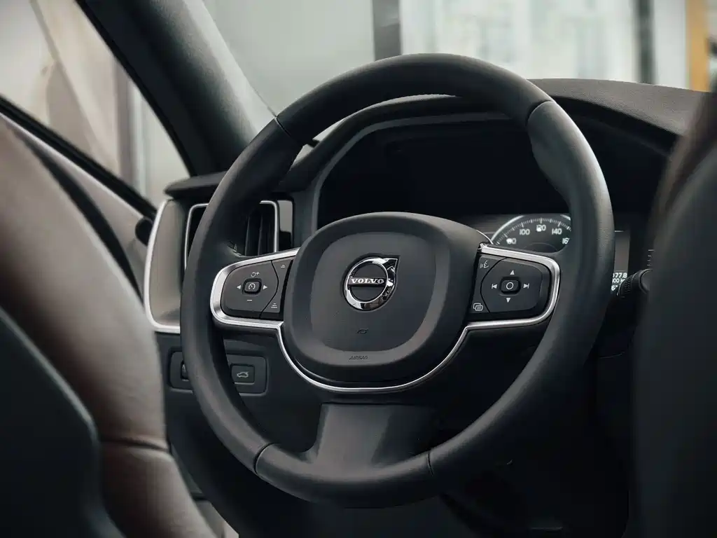 Volvo XC60 2021 T5 Luxury