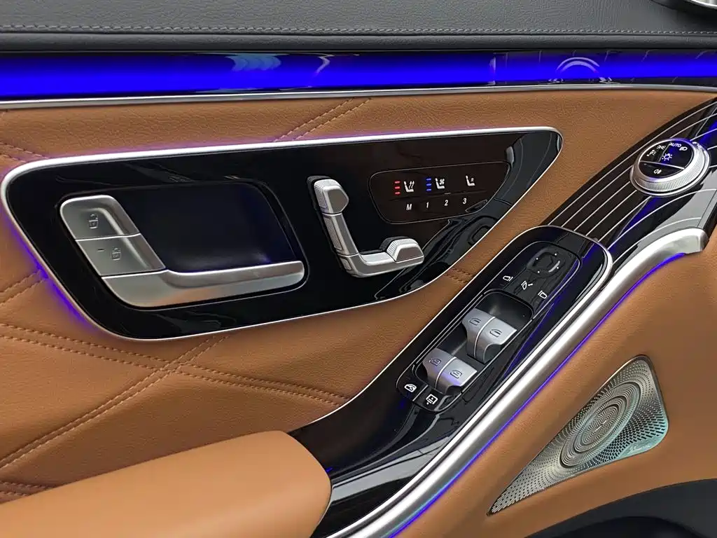 Mercedes-Benz S-Class — миниатюра 36