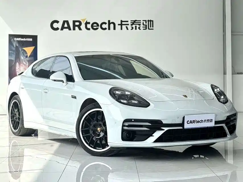 Porsche Panamera 2014